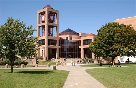 Queens College, City University of New York .